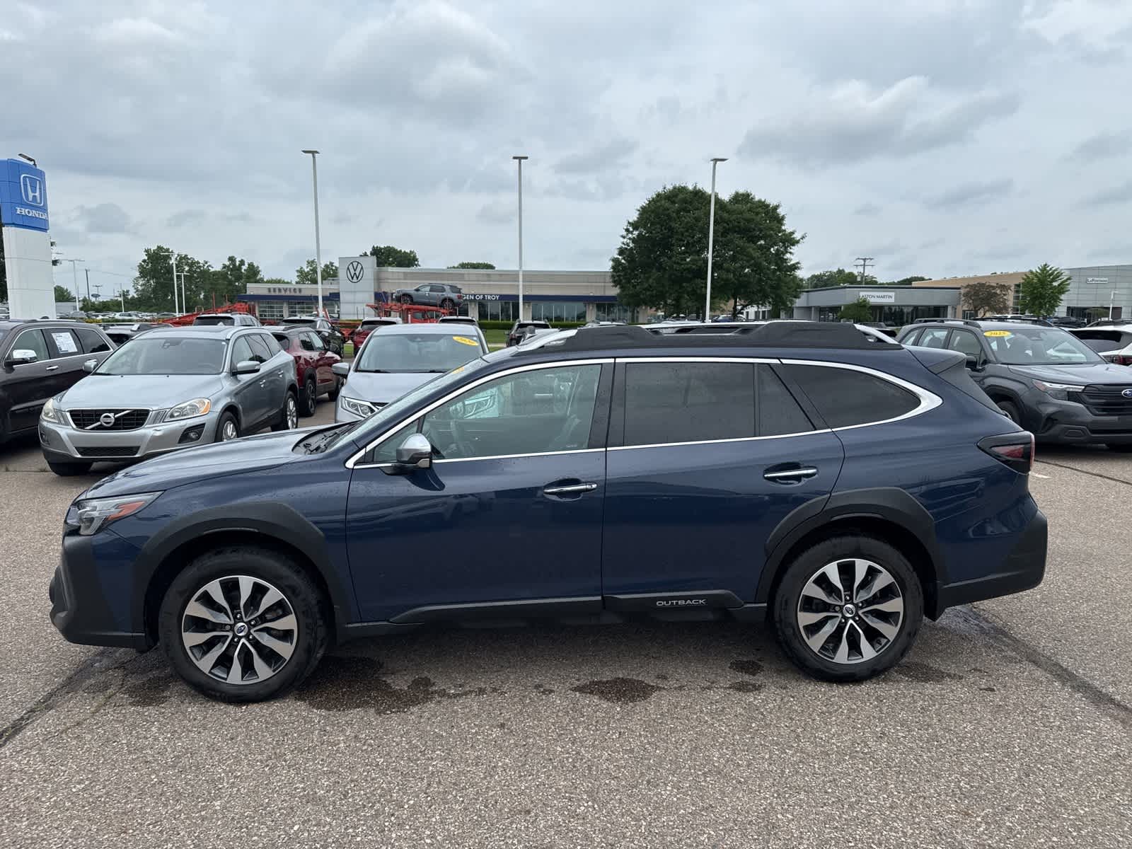 Thumbnail: 2023 Subaru Outback - 12
