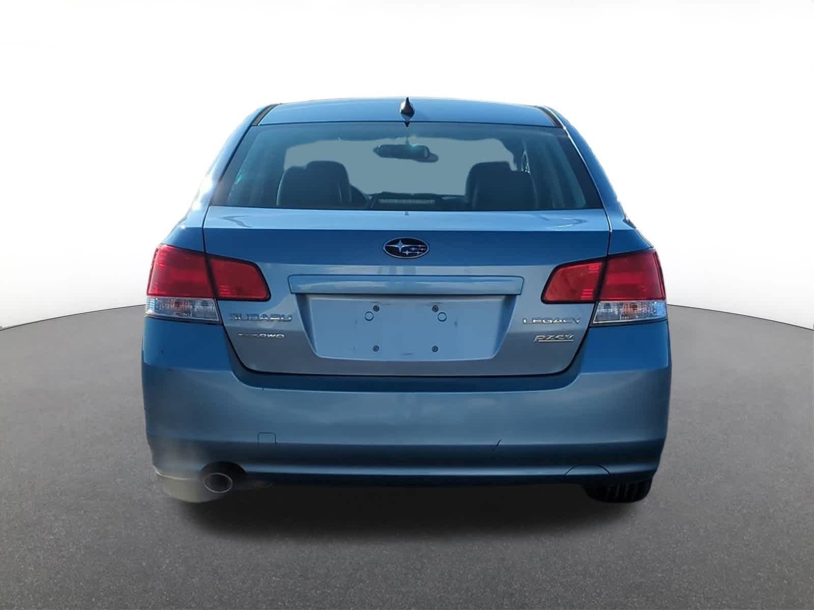 Thumbnail: 2011 Subaru Legacy - 5