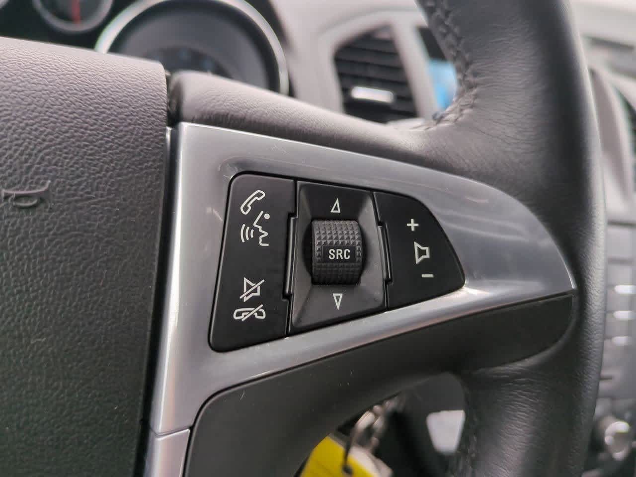 Thumbnail: 2011 Buick Regal - 25