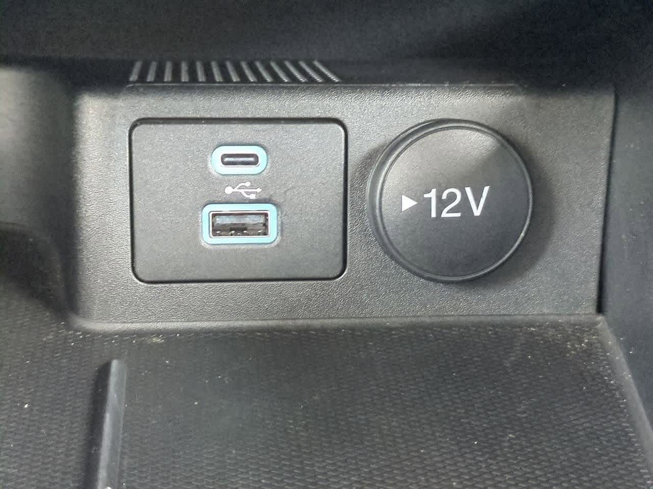 Thumbnail: 2022 Ford Escape - 29