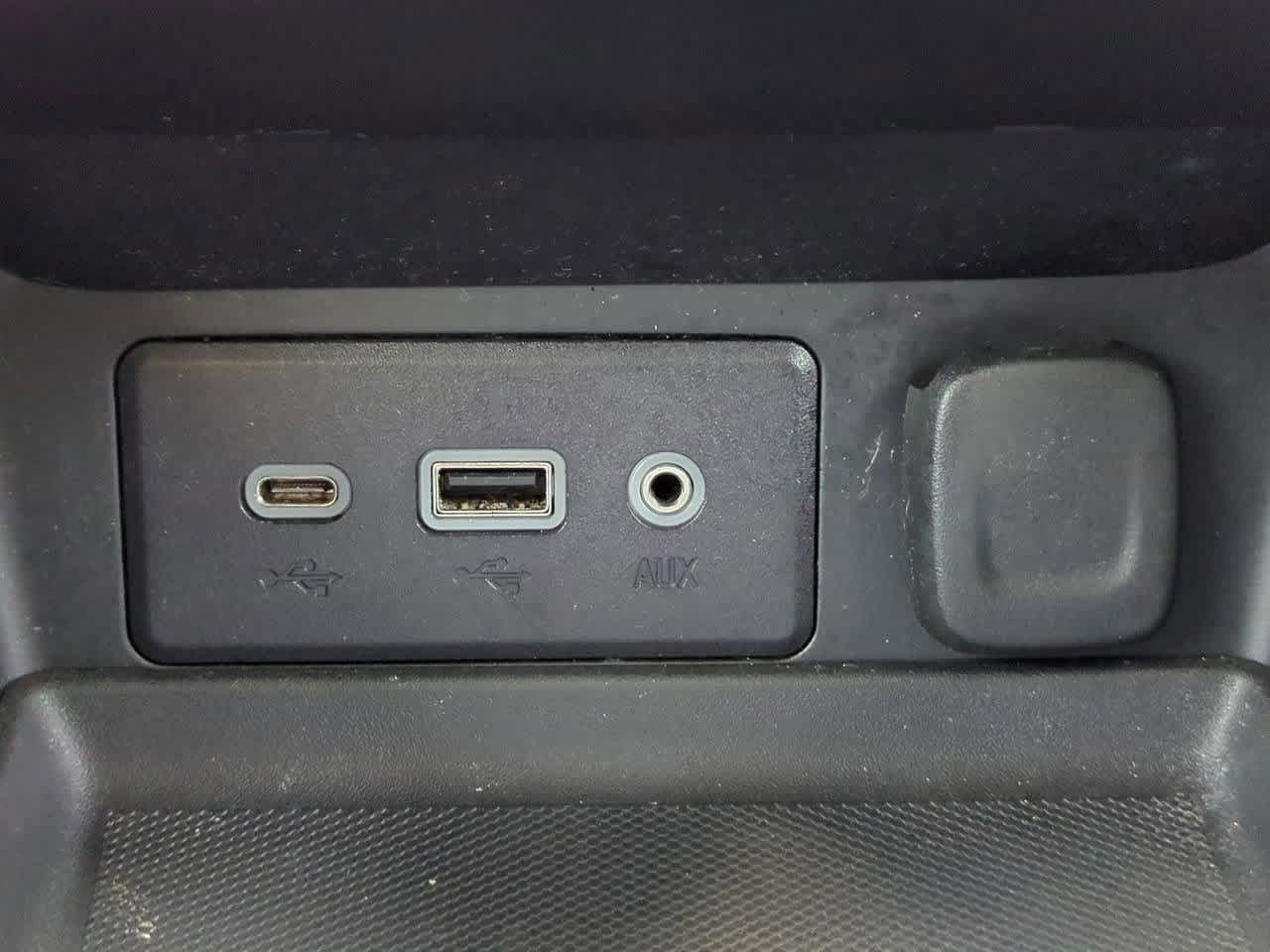 Thumbnail: 2019 GMC Terrain - 28