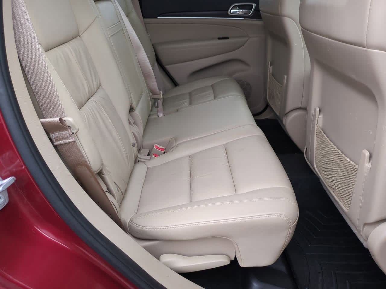 Thumbnail: 2015 Jeep Grand Cherokee - 20