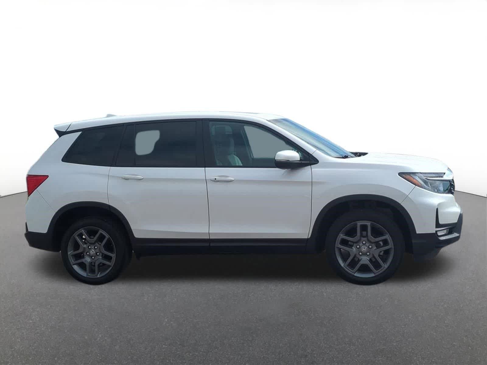 Thumbnail: 2023 Honda Passport - 7