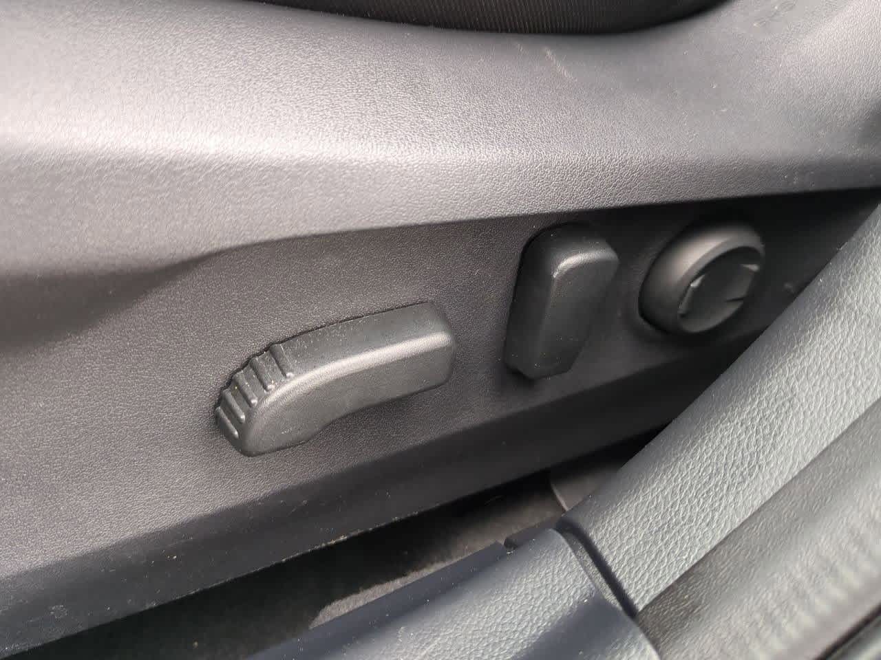 Thumbnail: 2023 Subaru Outback - 16