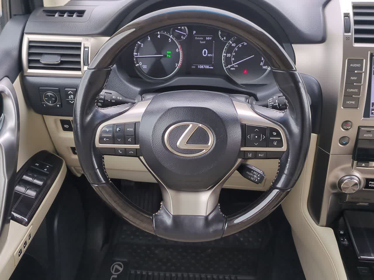 Thumbnail: 2020 Lexus GX - 23