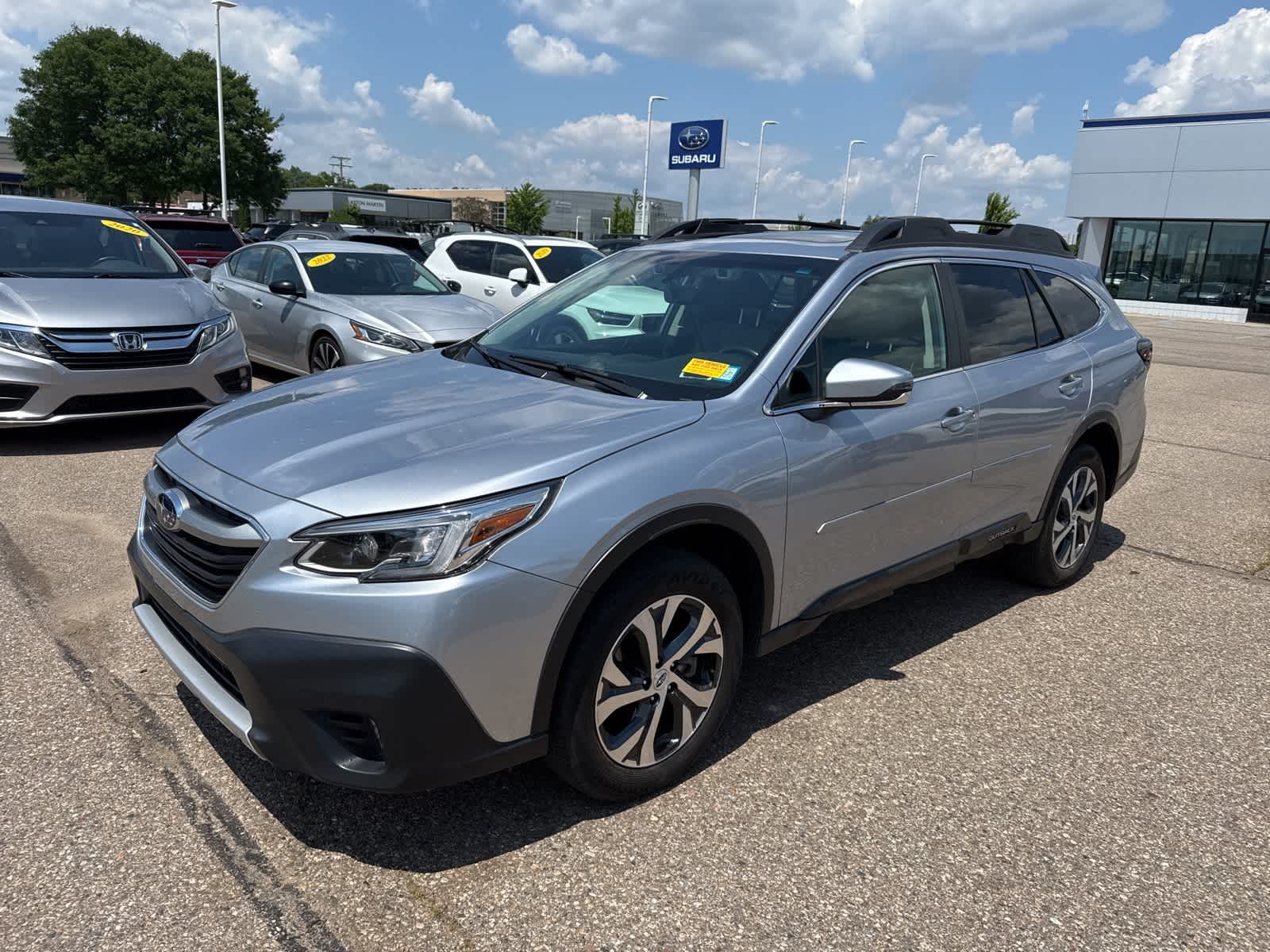 Thumbnail: 2022 Subaru Outback - 1