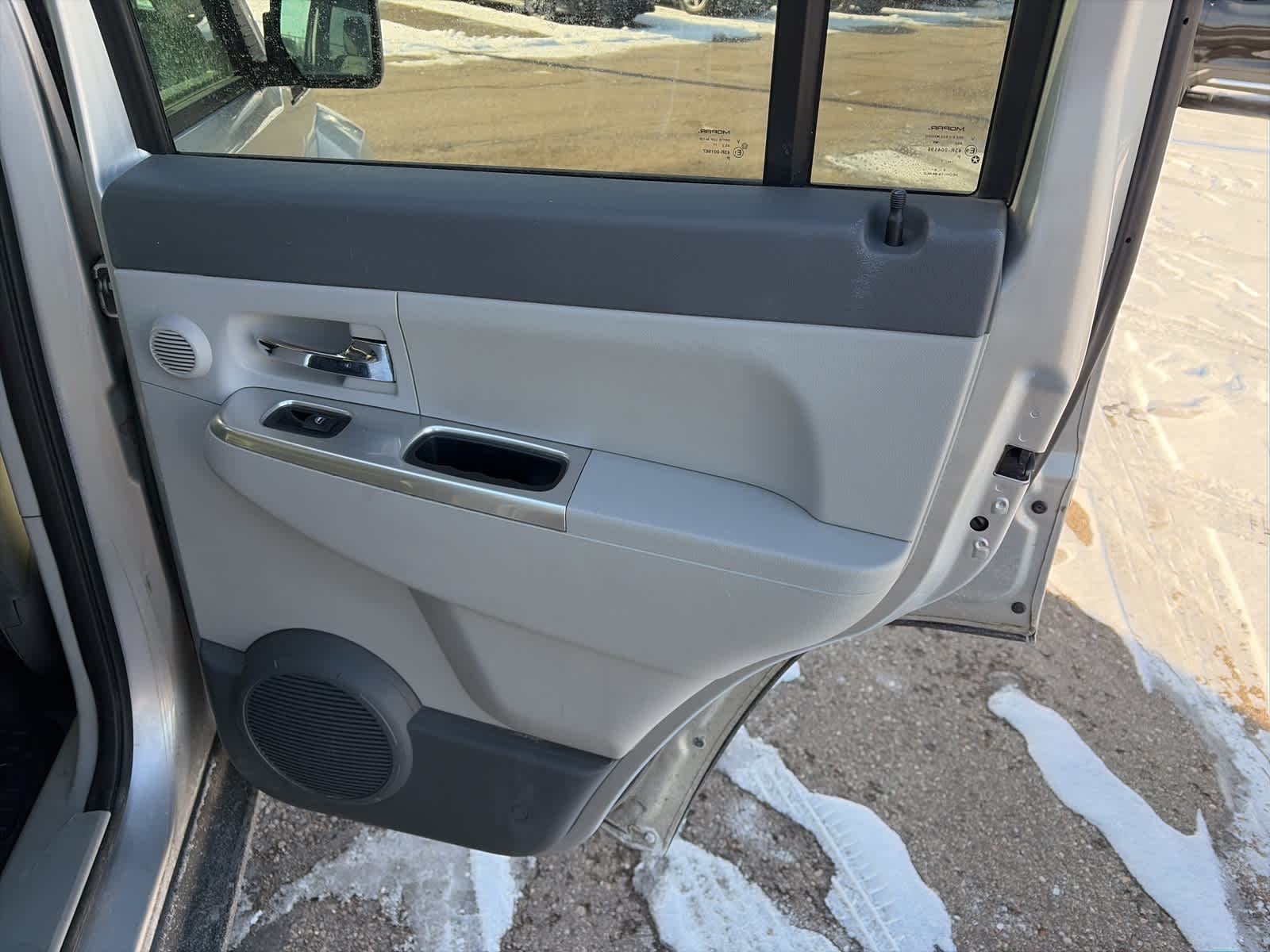 Thumbnail: 2008 Jeep Liberty - 14