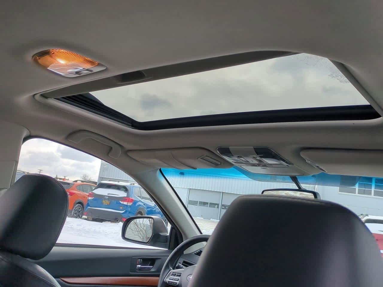 Thumbnail: 2013 Subaru Outback - 21