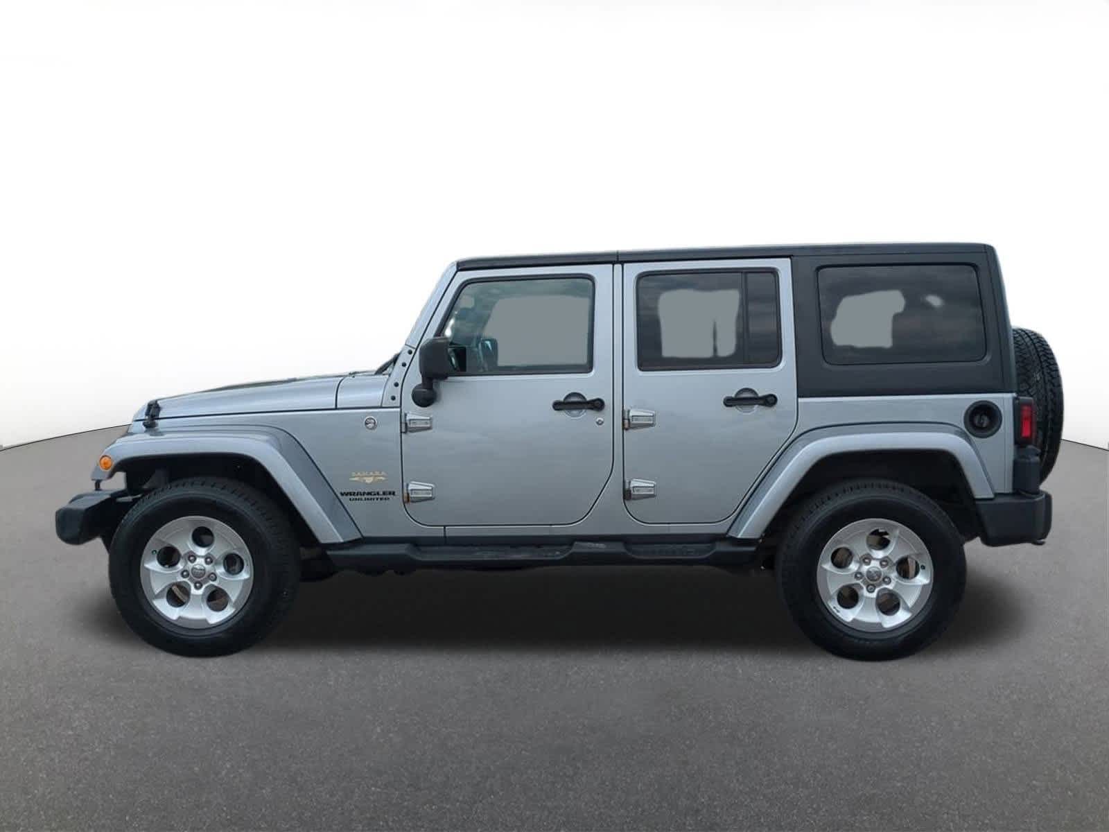 Thumbnail: 2015 Jeep Wrangler - 3