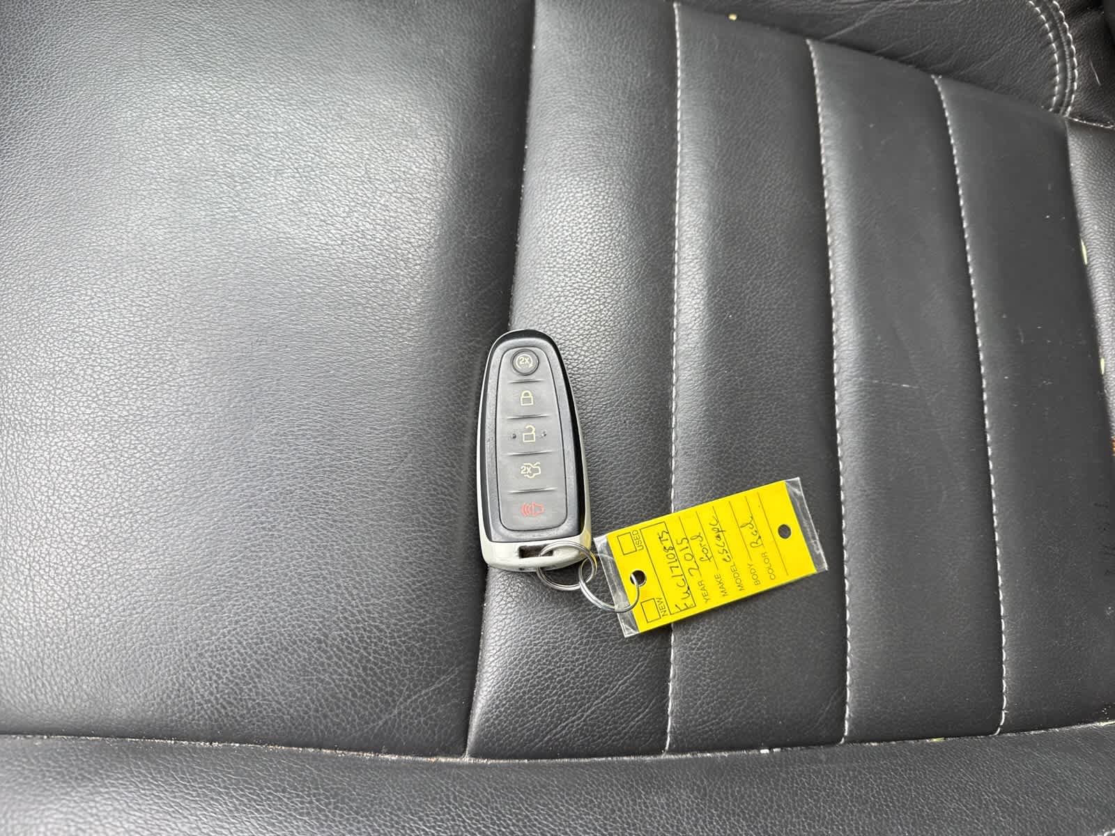 Thumbnail: 2015 Ford Escape - 19