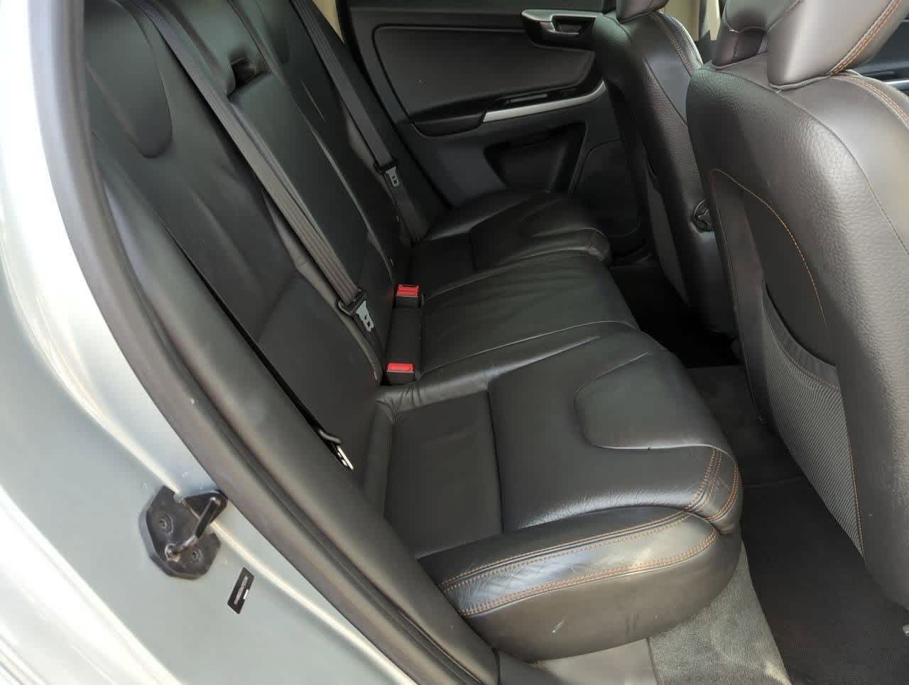 Thumbnail: 2010 Volvo XC60 - 20