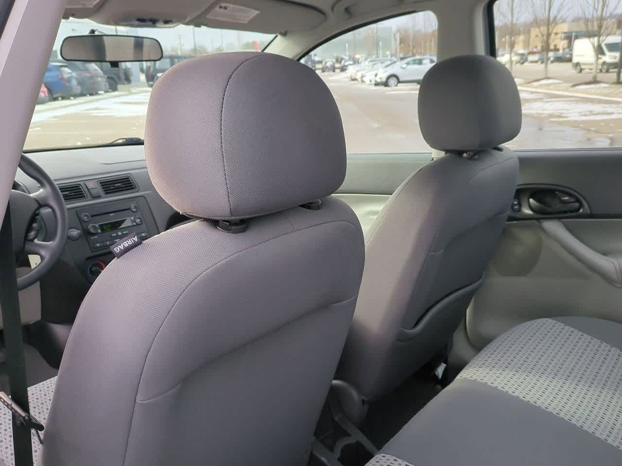 Thumbnail: 2007 Ford Focus - 17