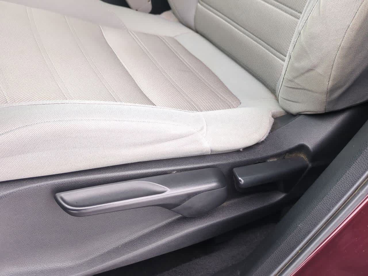 Thumbnail: 2017 Honda CR-V - 16