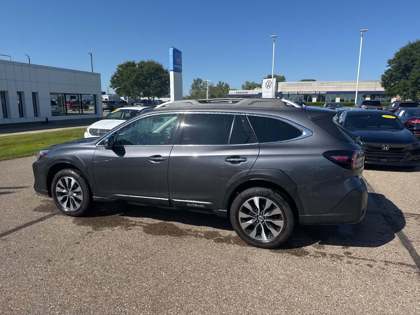 Thumbnail: 2023 Subaru Outback - 8