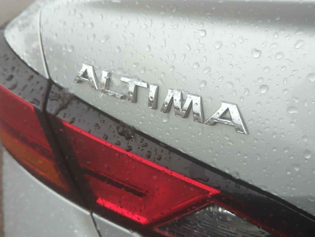 Thumbnail: 2022 Nissan Altima - 12