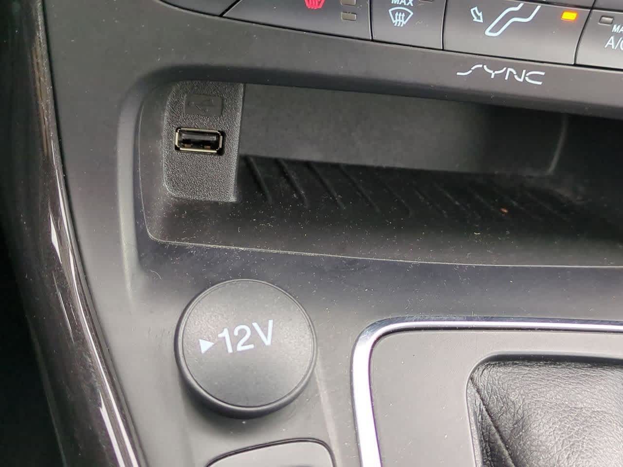 Thumbnail: 2018 Ford Focus - 30