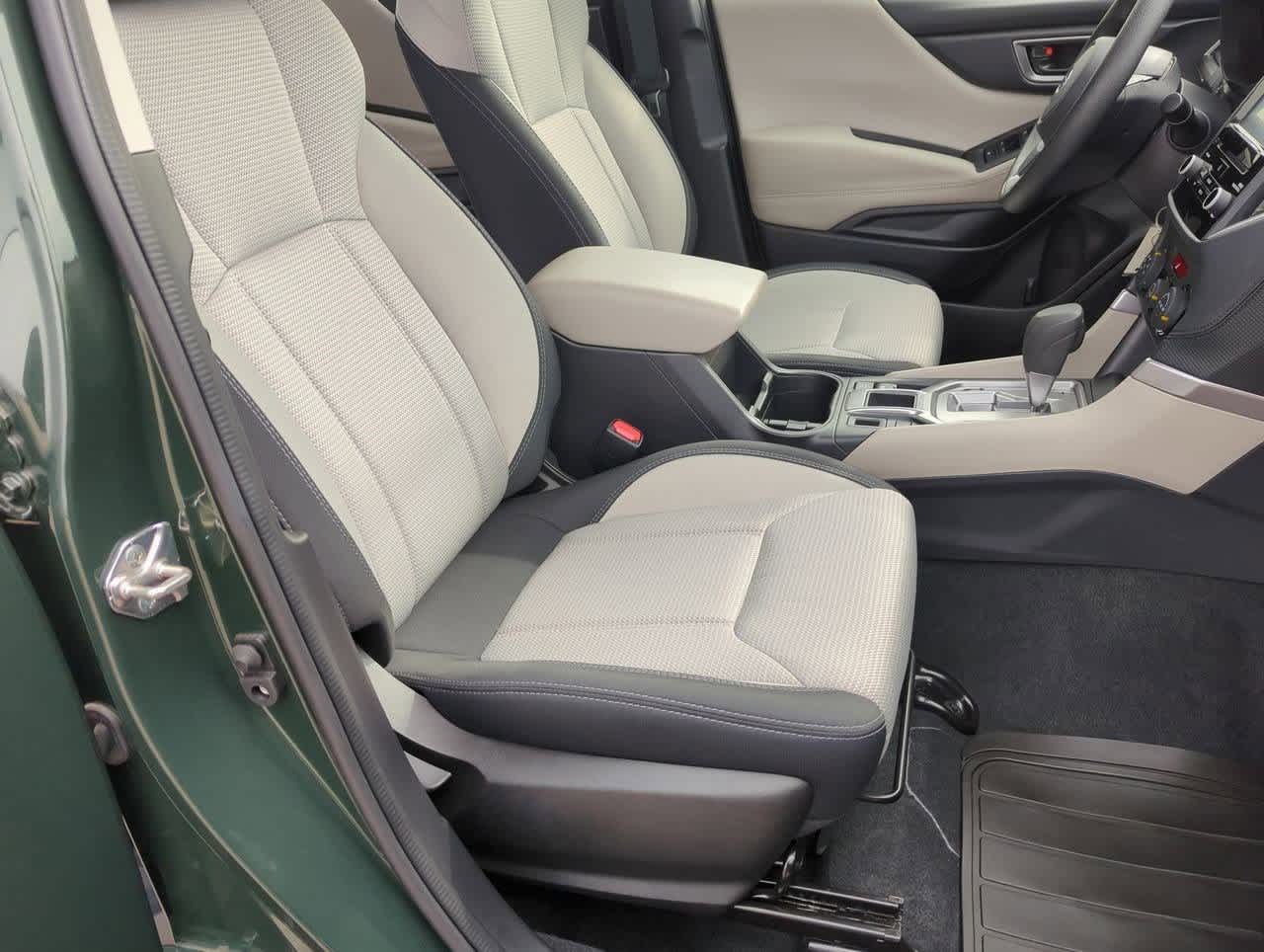 2023 Subaru Forester 2.5i 20