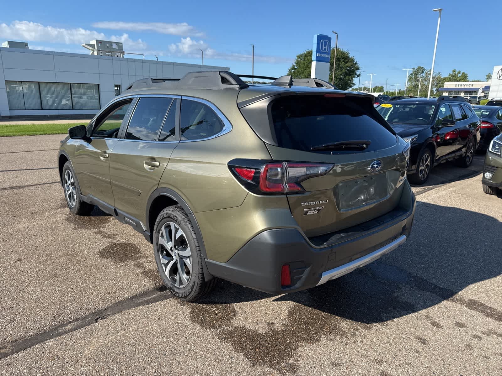 Thumbnail: 2022 Subaru Outback - 2
