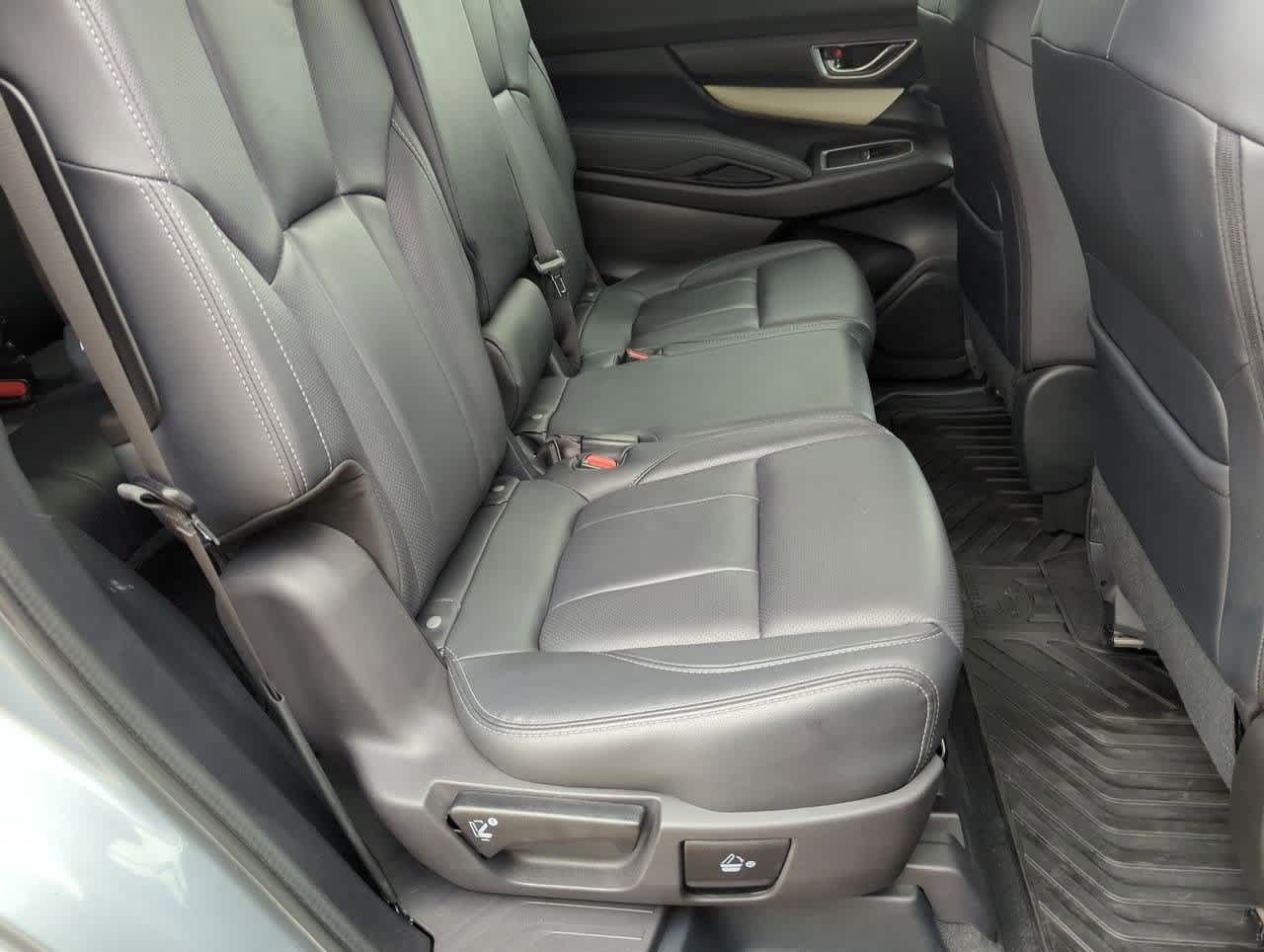 2022 Subaru Ascent Limited 19