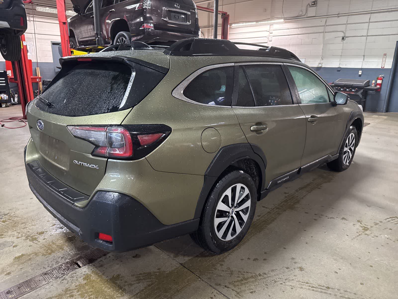 Thumbnail: 2024 Subaru Outback - 3