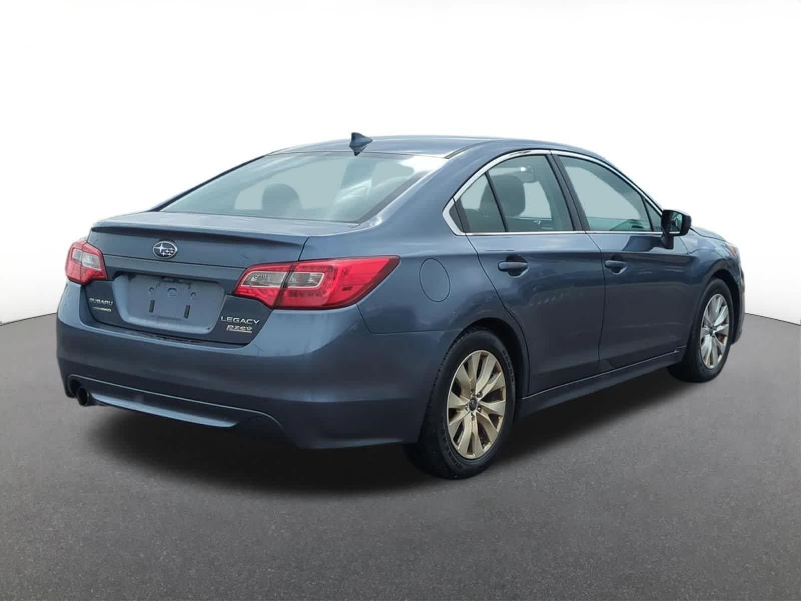 Thumbnail: 2016 Subaru Legacy - 6