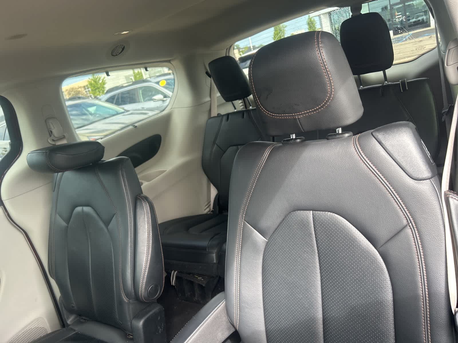 Thumbnail: 2017 Chrysler Pacifica - 15
