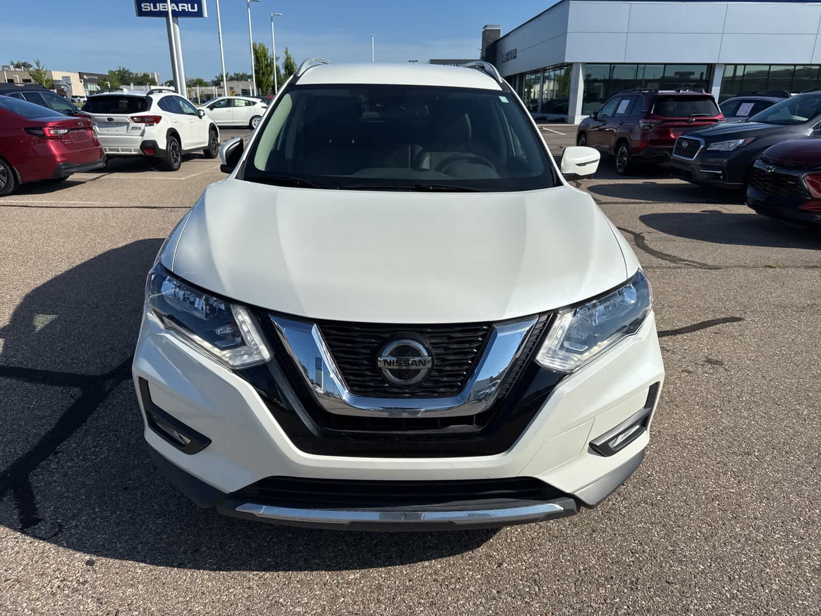 Thumbnail: 2020 Nissan Rogue - 10