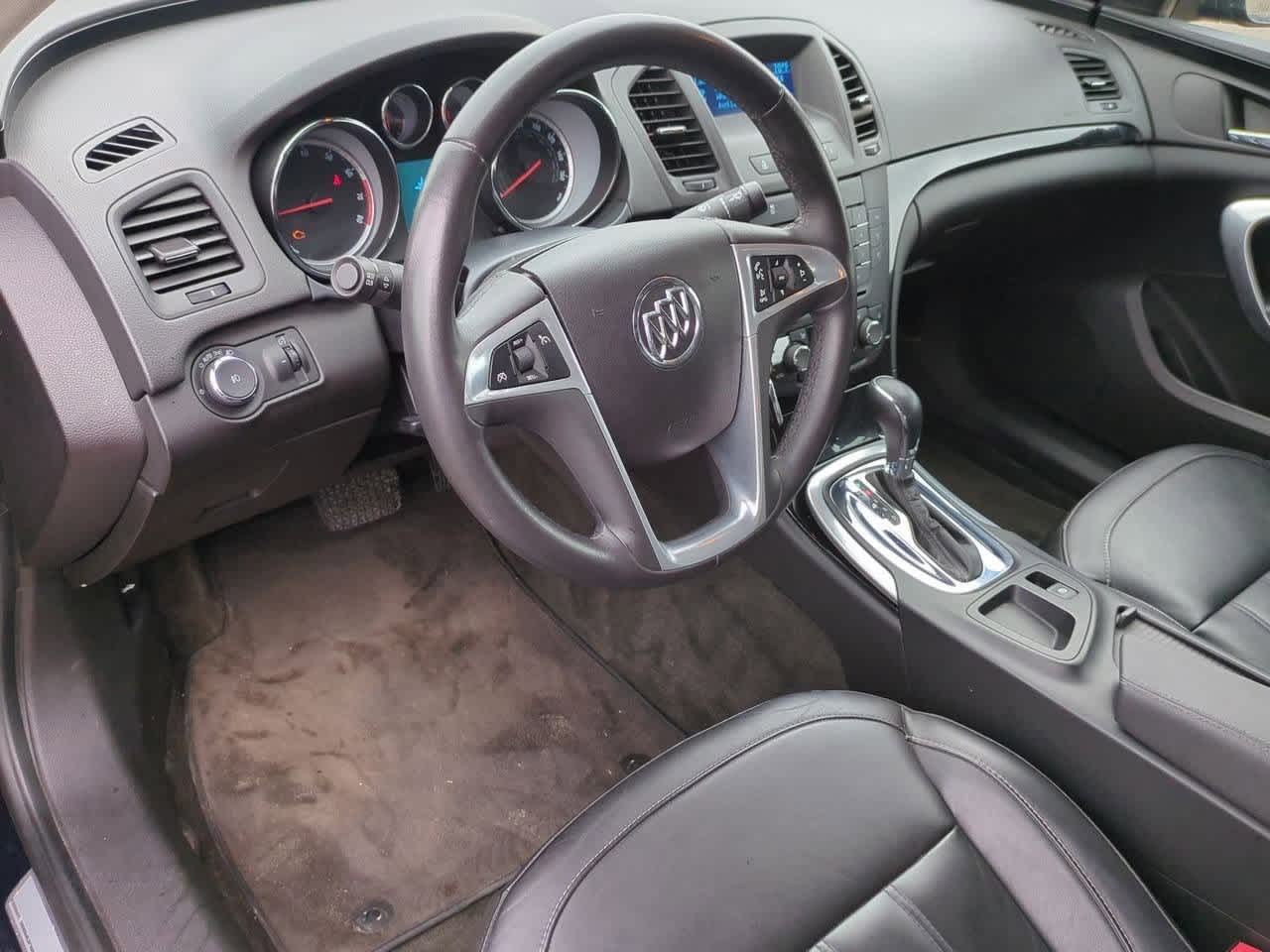 Thumbnail: 2011 Buick Regal - 2