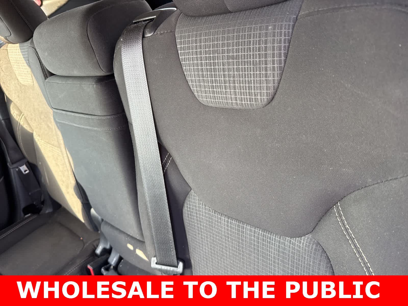 Thumbnail: 2015 Jeep Cherokee - 15