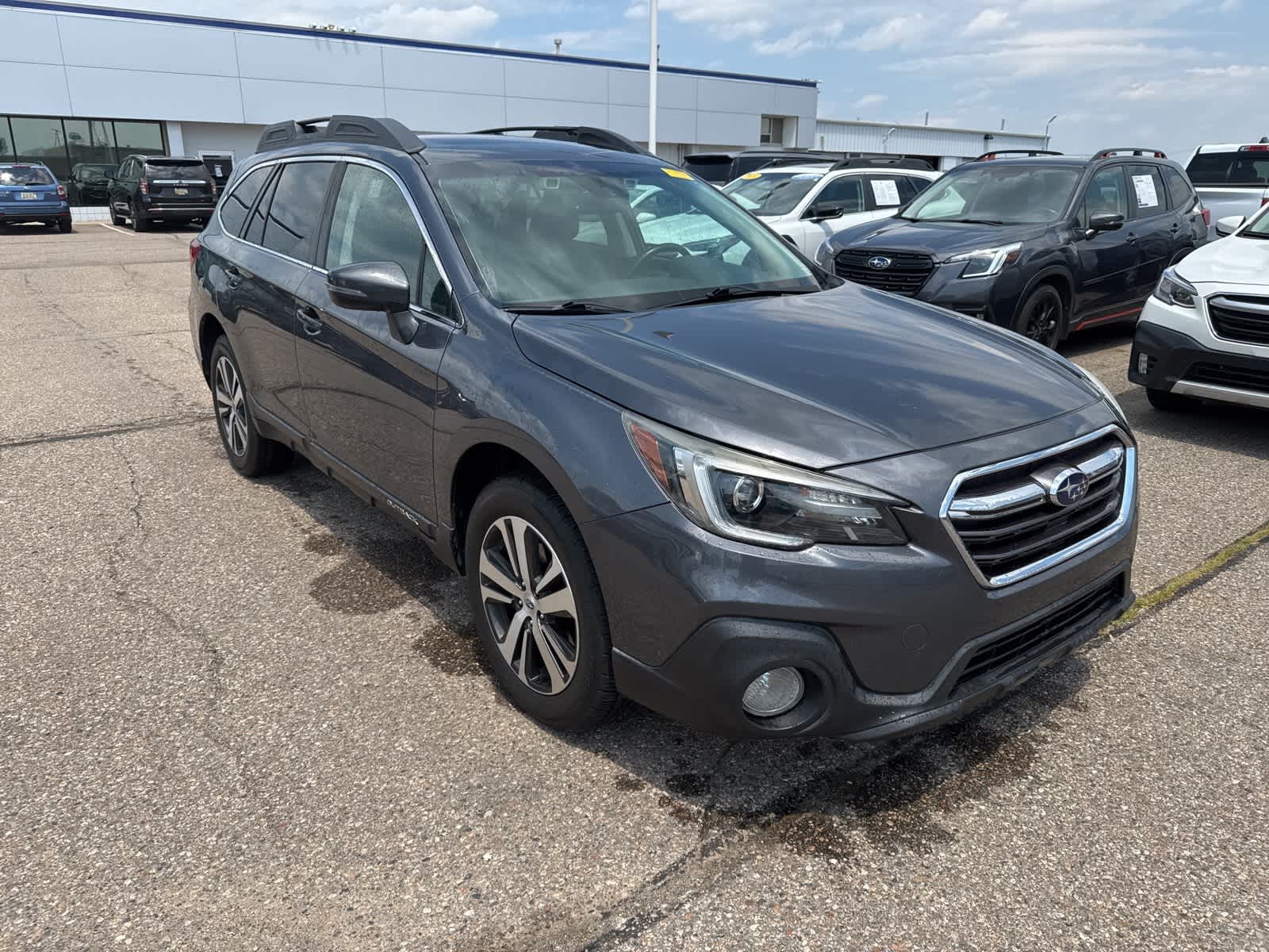 Thumbnail: 2018 Subaru Outback - 4