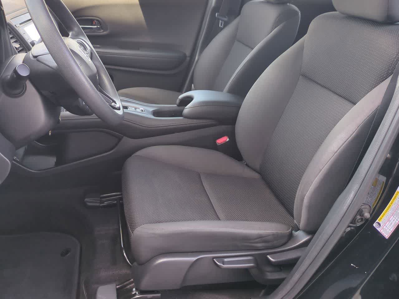 Thumbnail: 2019 Honda HR-V - 15