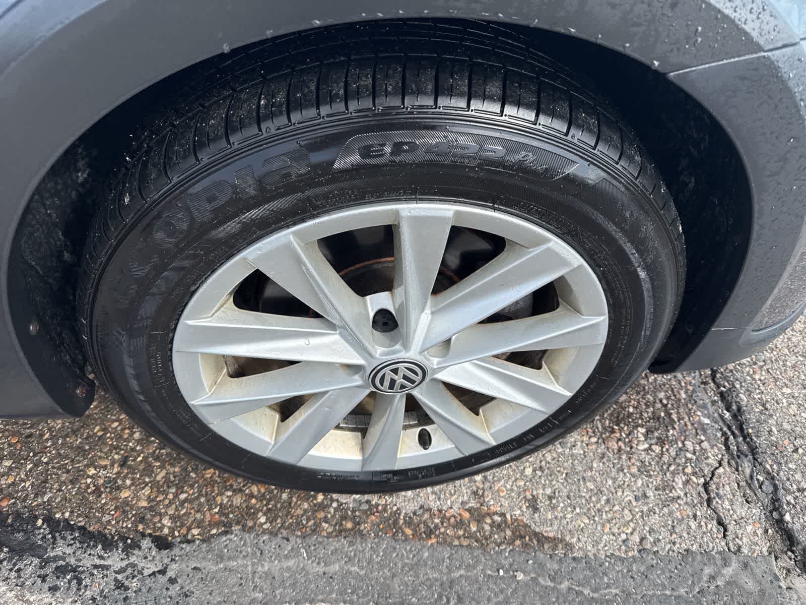 Thumbnail: 2017 Volkswagen Golf - 5