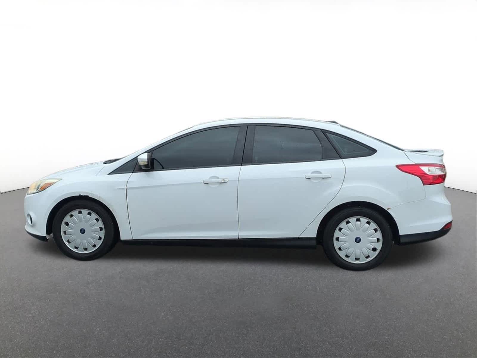 Thumbnail: 2014 Ford Focus - 3