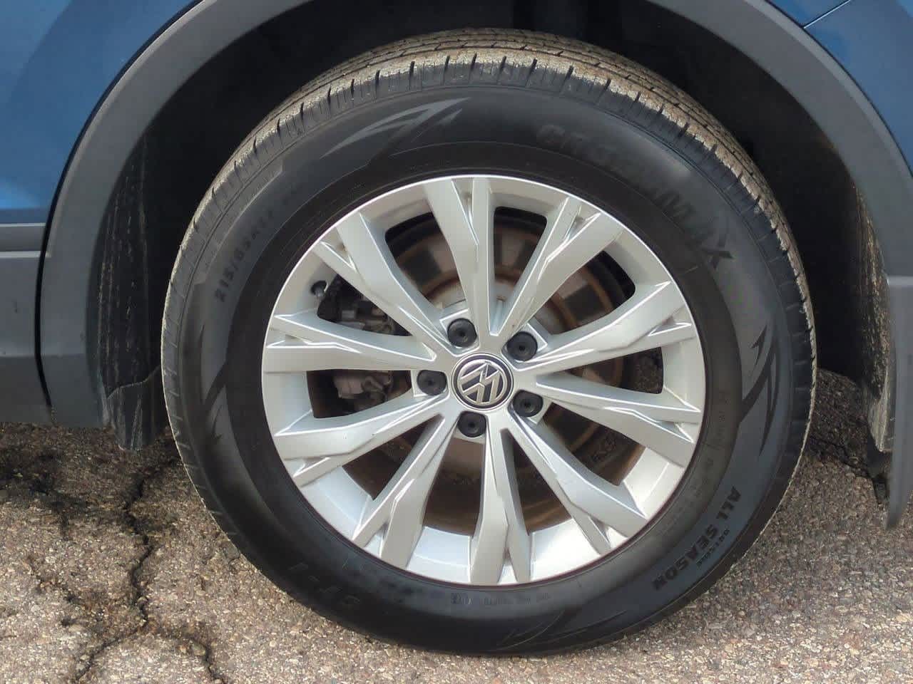 Thumbnail: 2019 Volkswagen Tiguan - 13