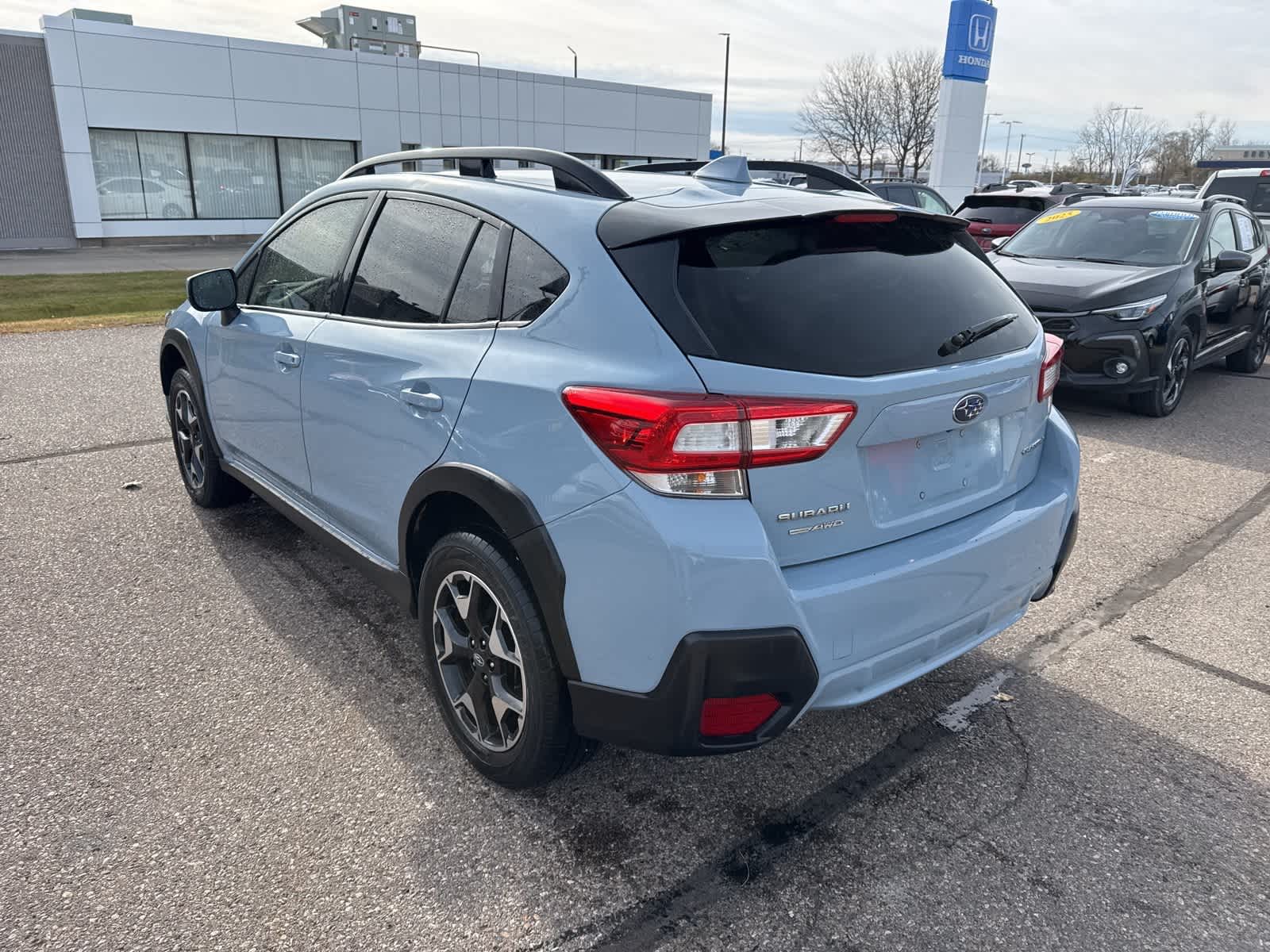 2019 Subaru Crosstrek Premium photo 2