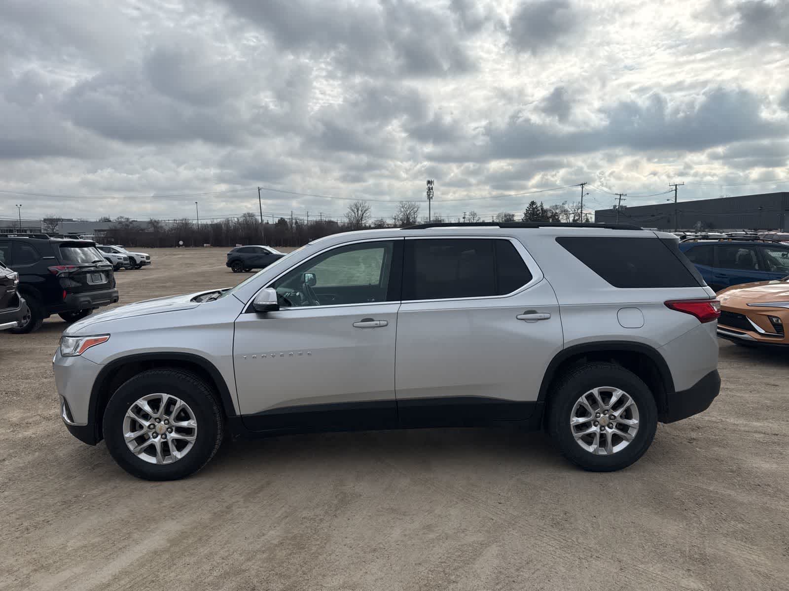 Thumbnail: 2019 Chevrolet Traverse - 12