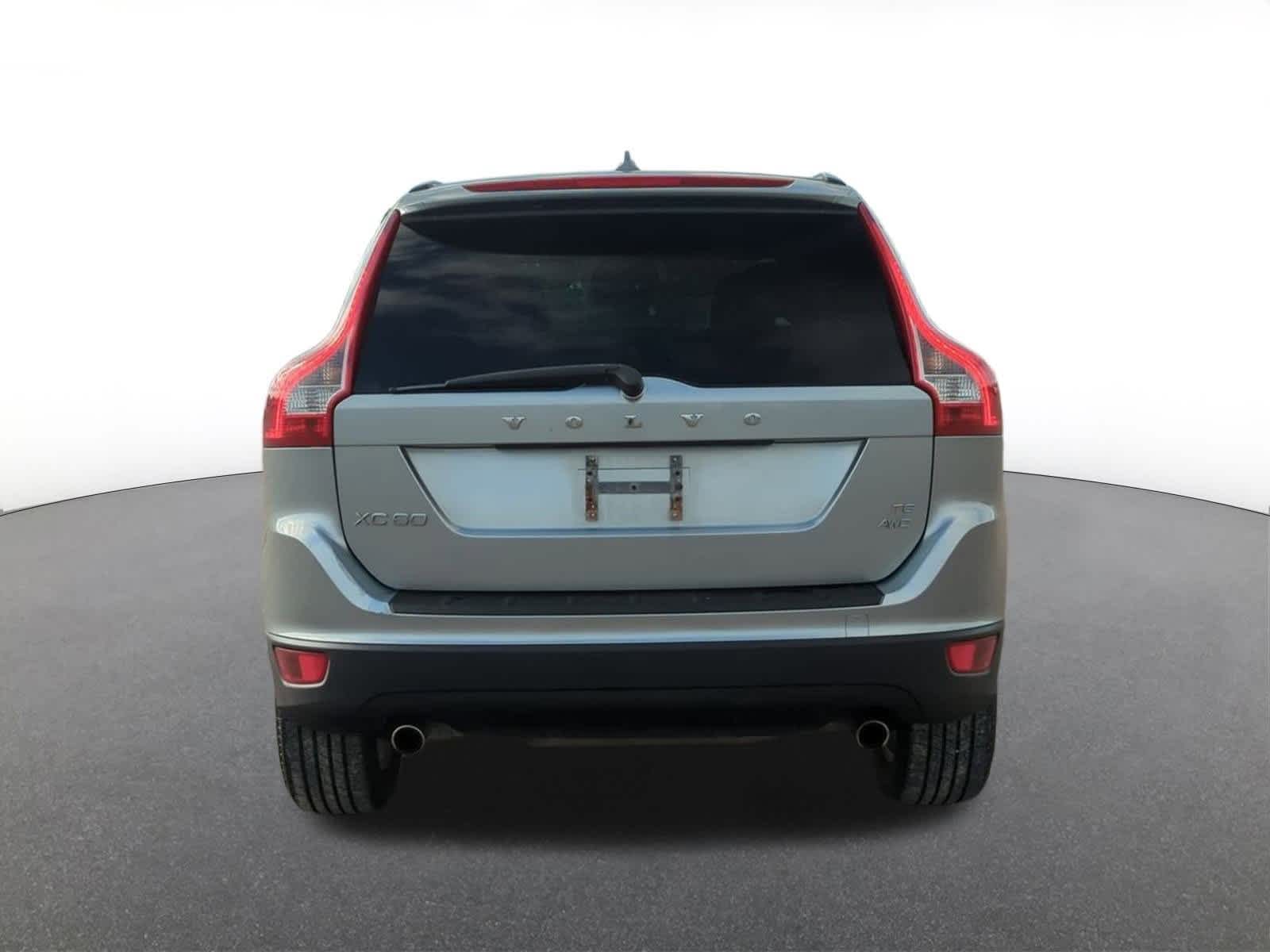 Thumbnail: 2010 Volvo XC60 - 5