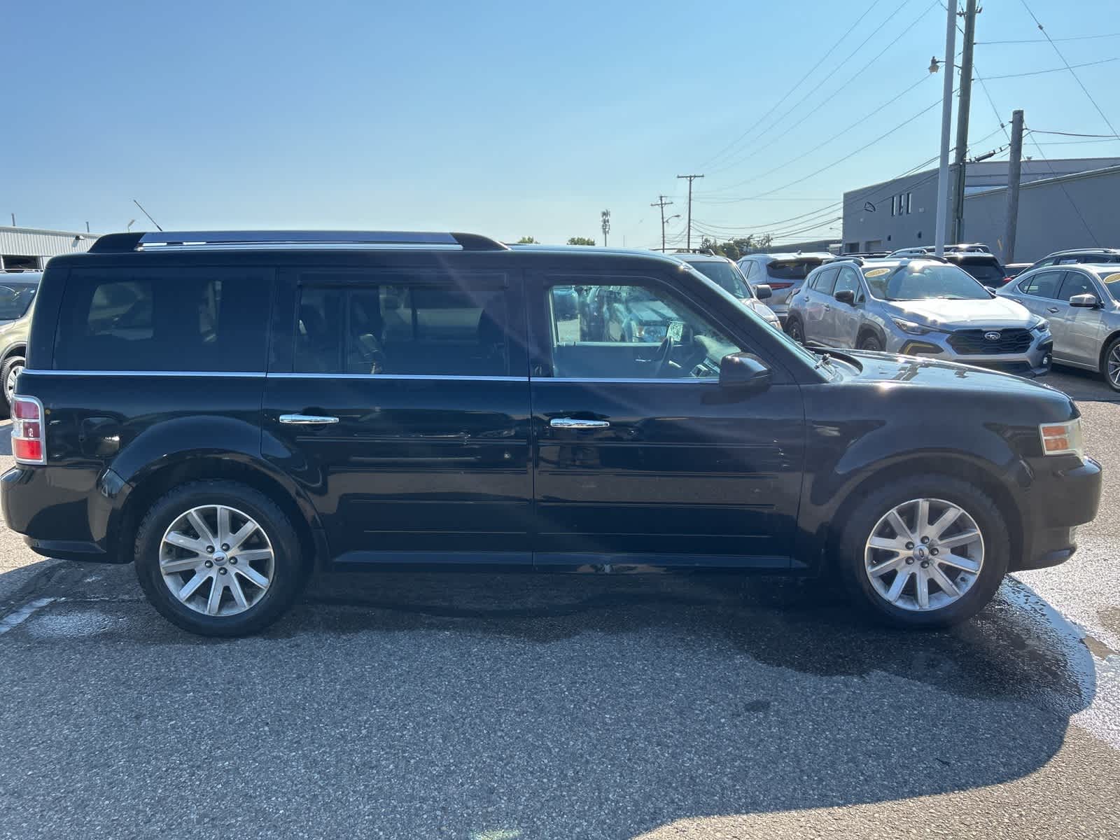 Thumbnail: 2010 Ford Flex - 5