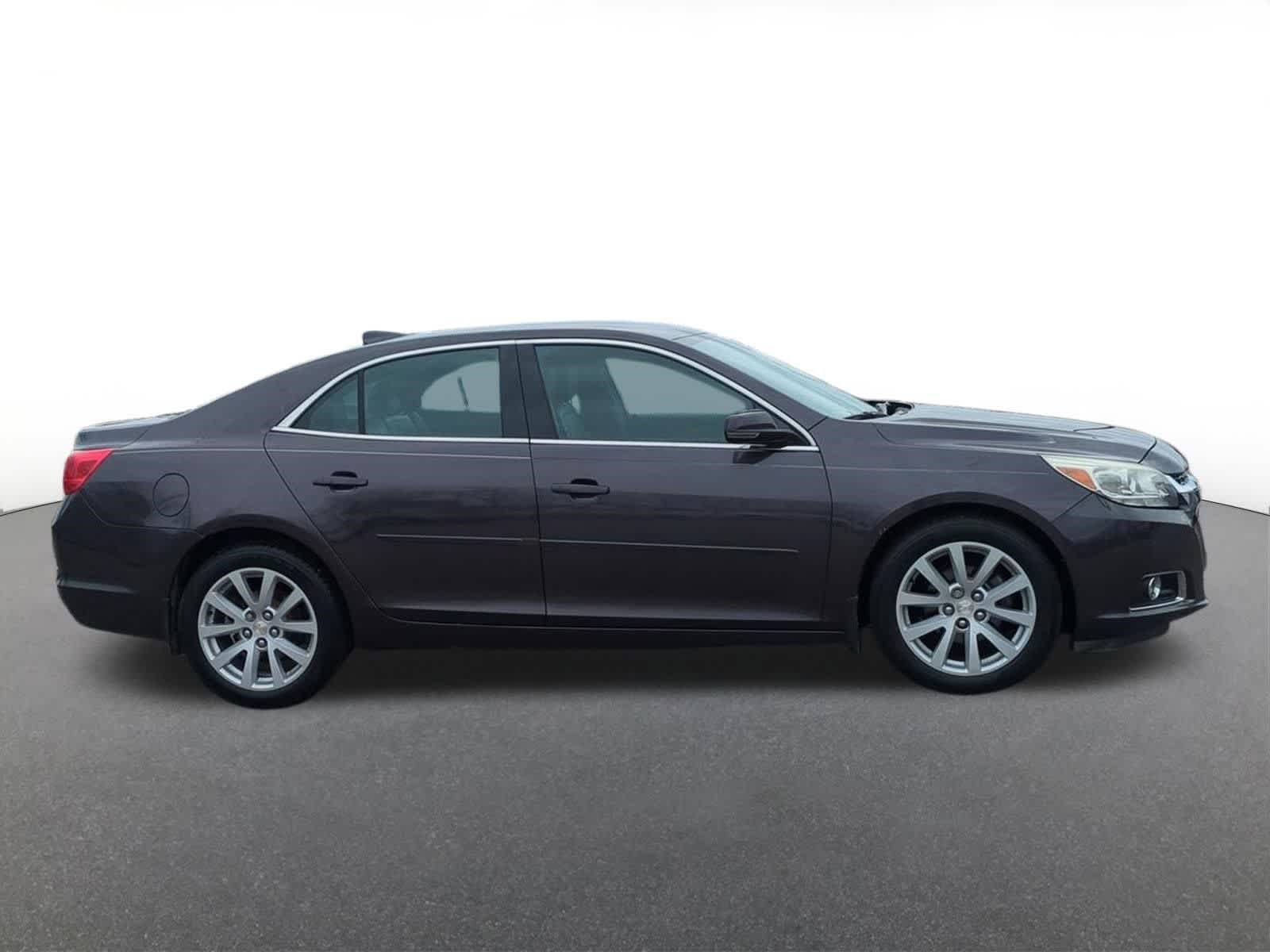 Thumbnail: 2015 Chevrolet Malibu - 7