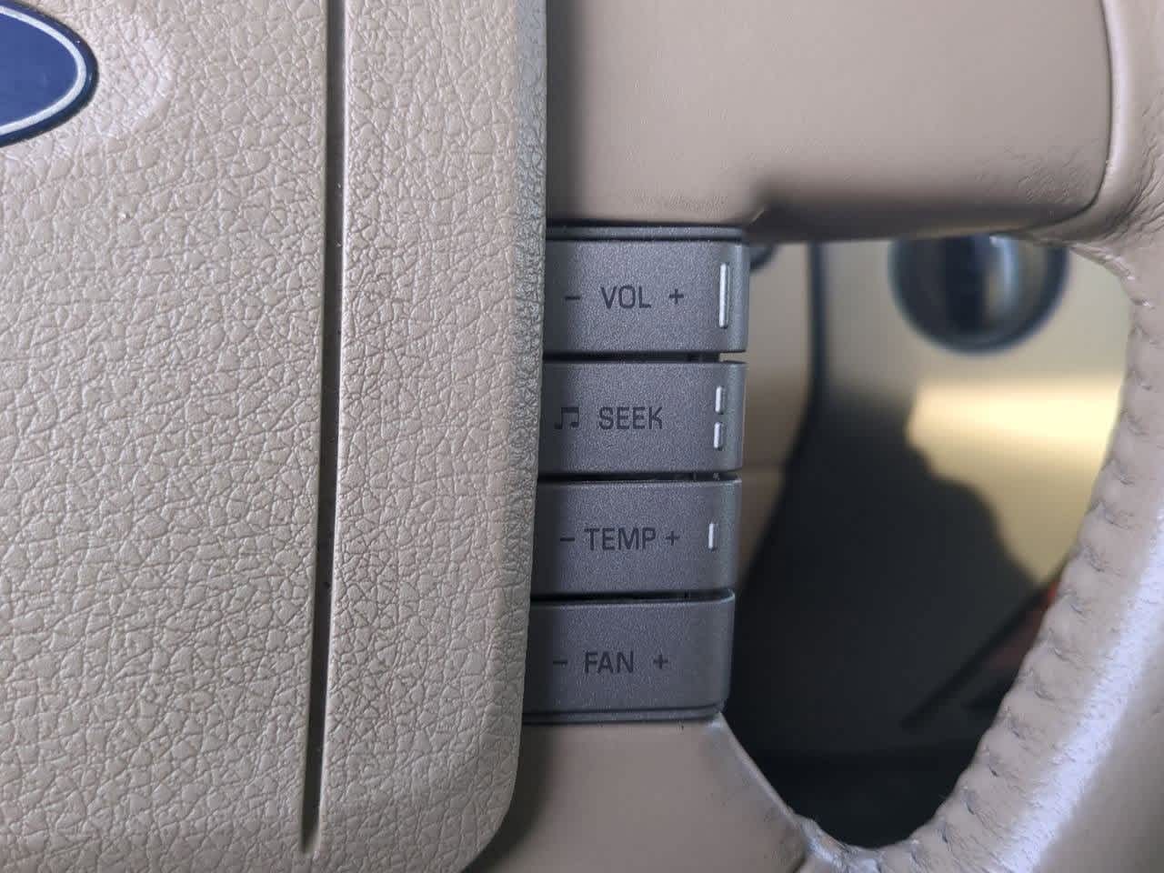 Thumbnail: 2008 Ford Econoline - 23