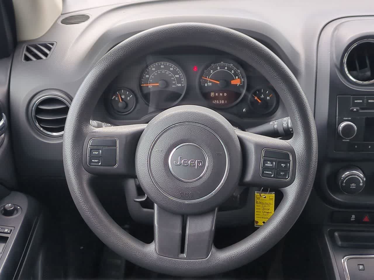 Thumbnail: 2014 Jeep Compass - 22