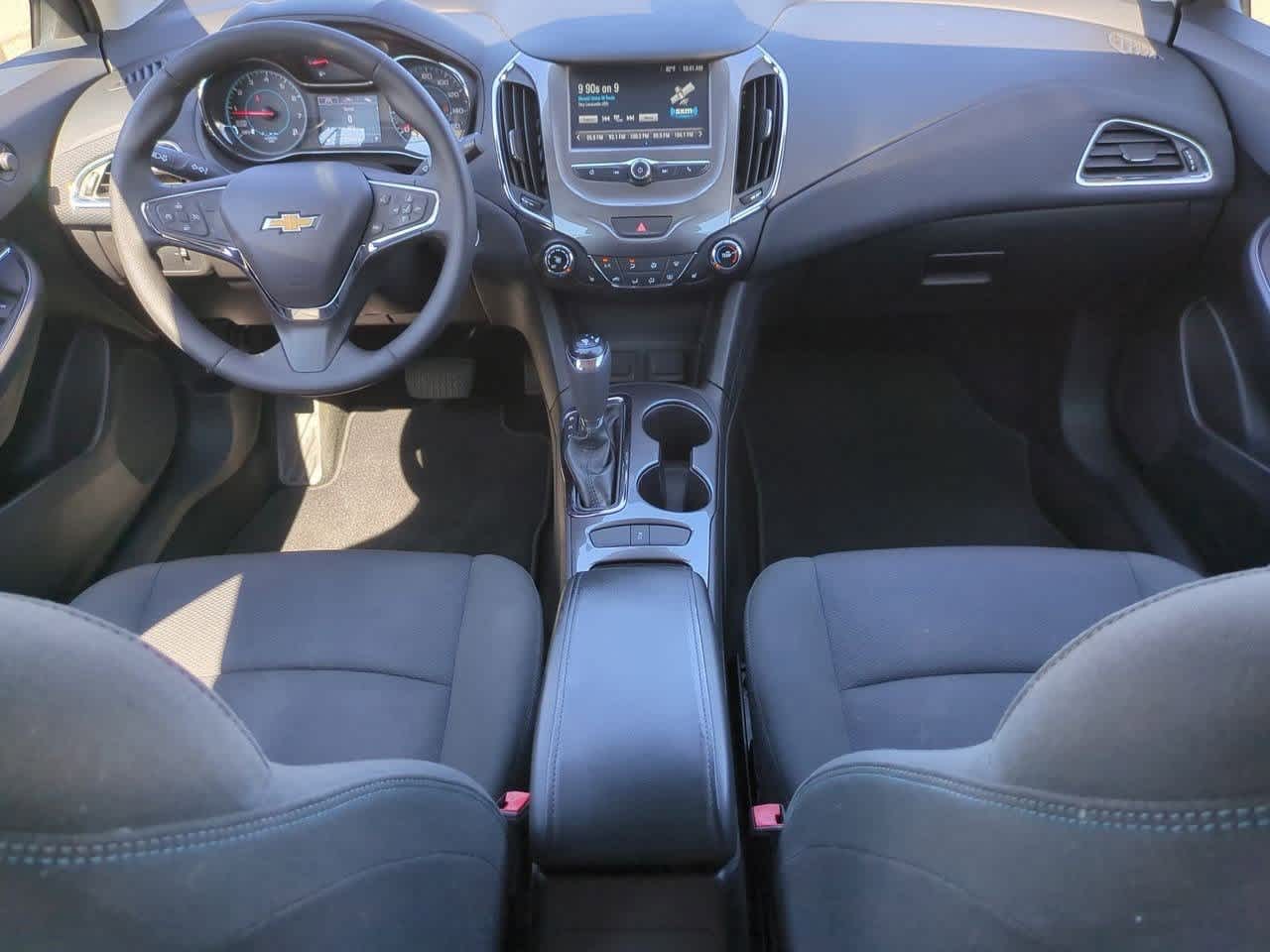 Thumbnail: 2018 Chevrolet Cruze - 13