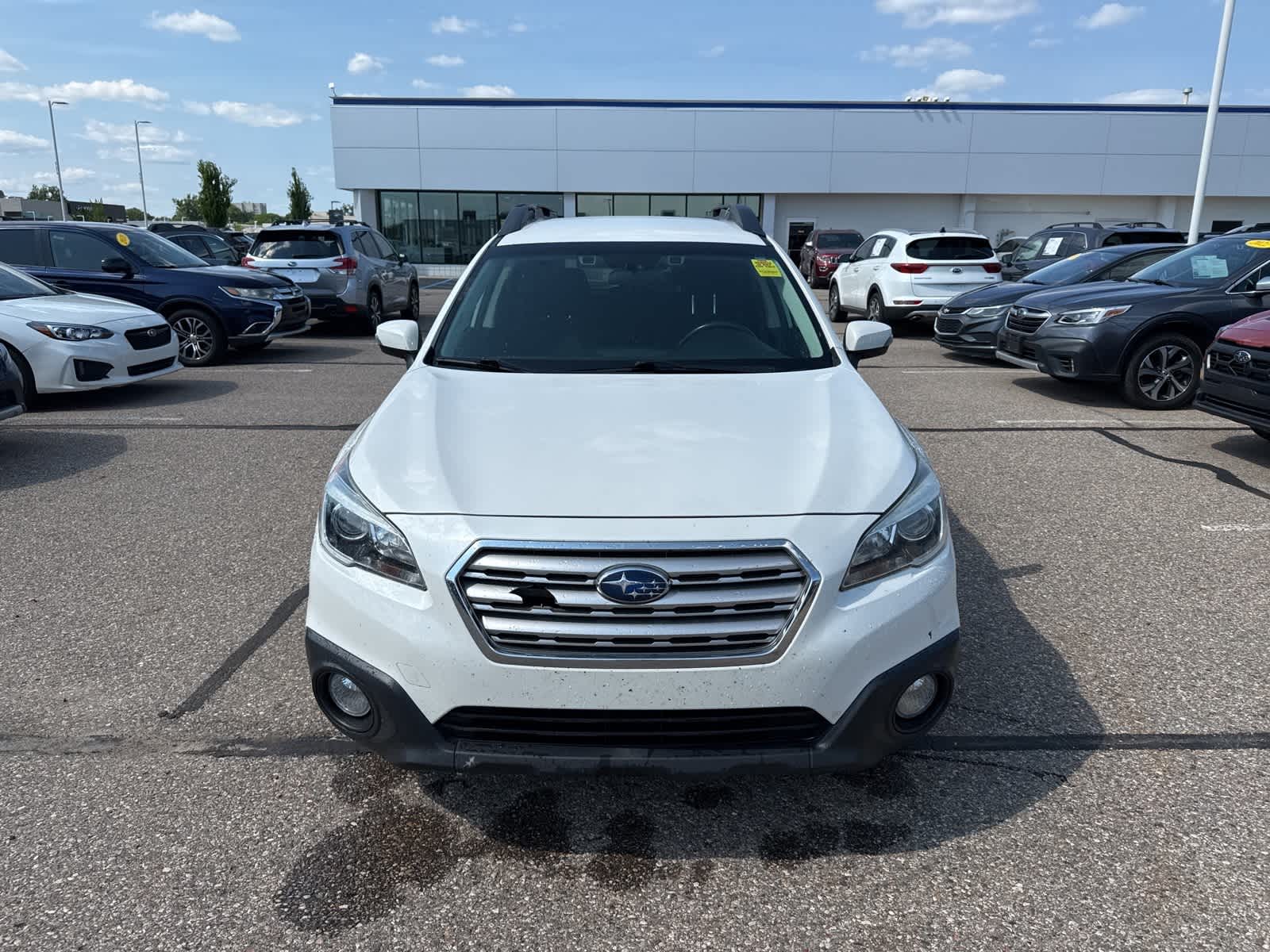 Thumbnail: 2015 Subaru Outback - 10