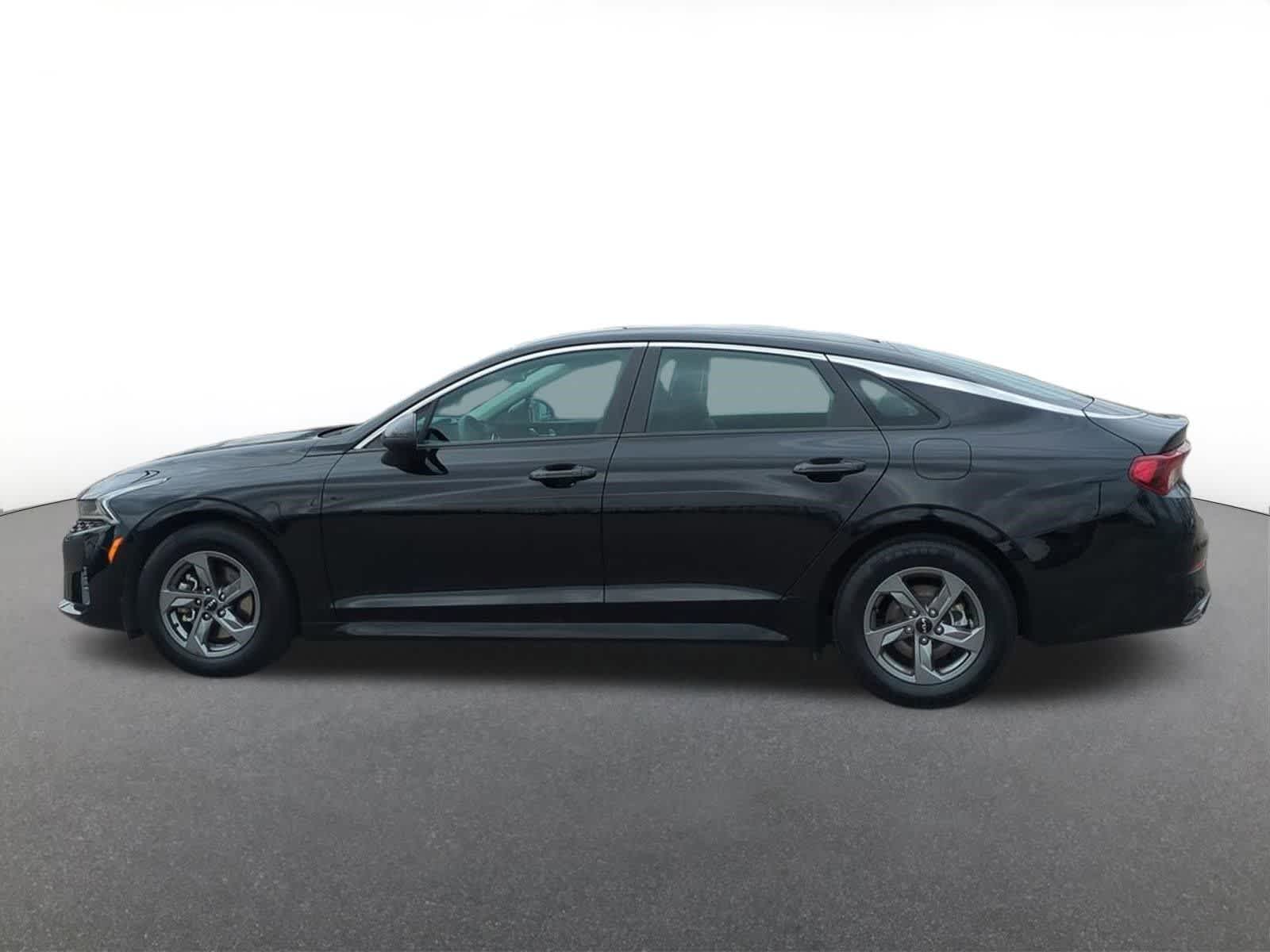 Thumbnail: 2023 Kia K5 - 3