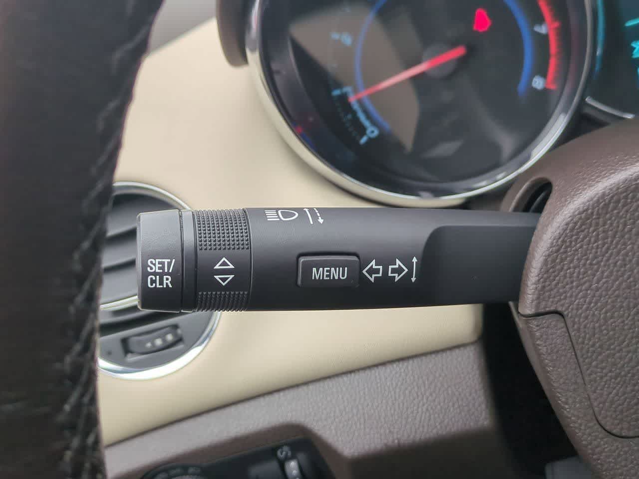 Thumbnail: 2014 Chevrolet Cruze - 27