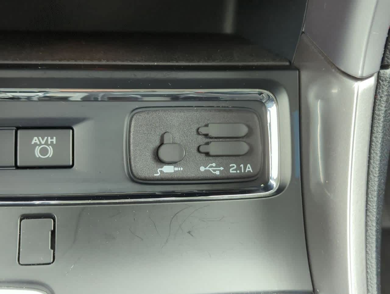 2022 Subaru Ascent Limited 28
