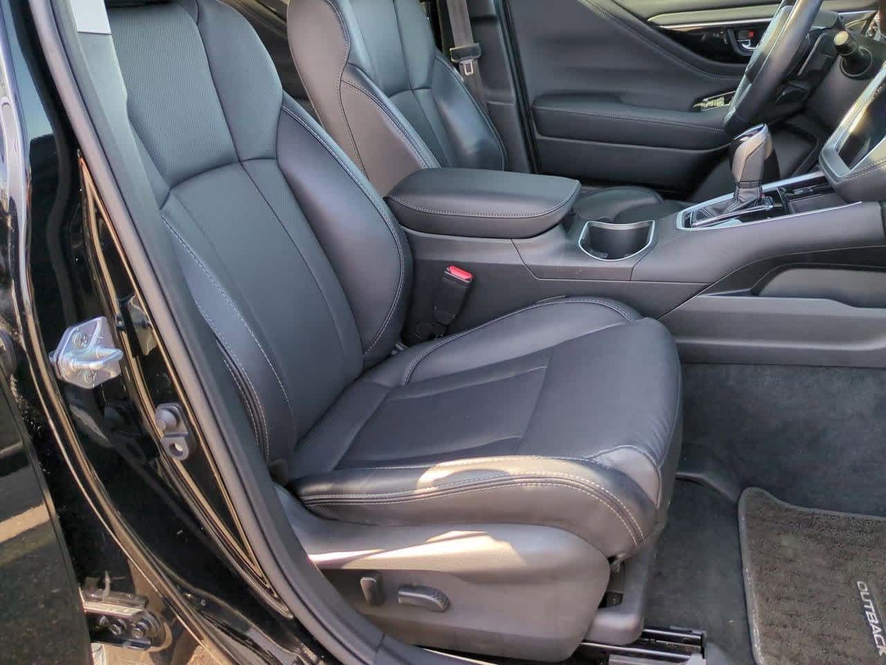 2022 Subaru Outback Limited 22