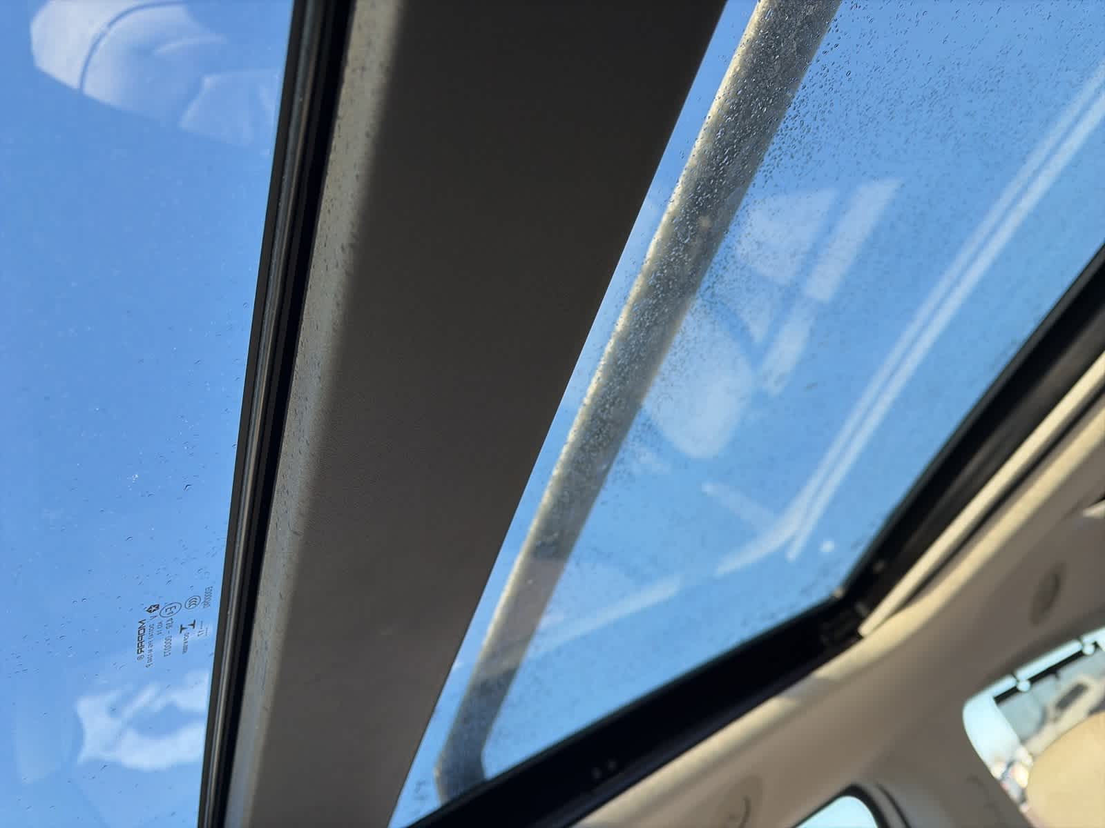 Thumbnail: 2018 Chrysler Pacifica - 14