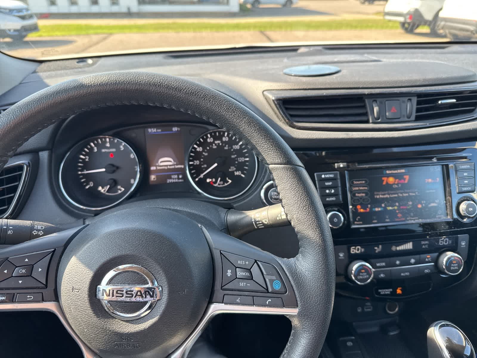 Thumbnail: 2020 Nissan Rogue - 19
