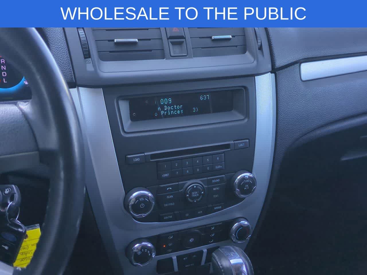 Thumbnail: 2010 Ford Fusion - 28